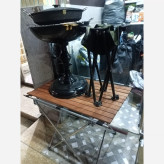 میز چوبی